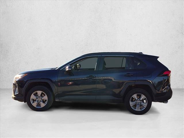 Used 2022 Toyota RAV4 XLE w/ Convenience Package FWD image 7