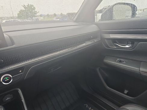 Used 2025 Honda CR-V Sport-L image 19
