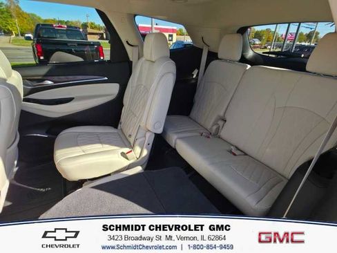 Used 2024 Buick Enclave Avenir w/ Avenir Technology Package image 12