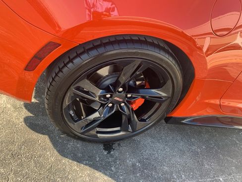 Used 2021 Chevrolet Camaro SS image 26