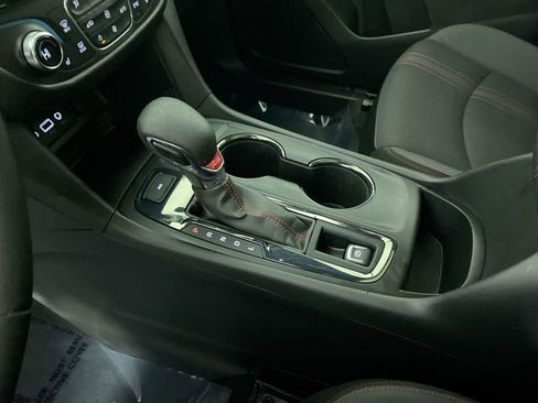 Used 2023 Chevrolet Equinox RS image 18