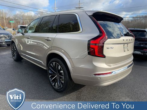 New 2026 Volvo XC90 B6 Plus w/ Protection Package Premier image 6