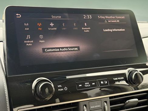 Used 2024 Nissan Armada Platinum w/ Captain's Chairs Package image 10