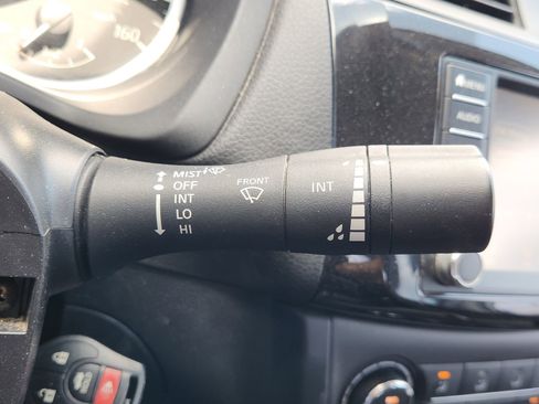Used 2019 Nissan Sentra S FWD image 25