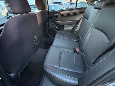 Used 2017 Subaru Outback 2.5i Limited image 22