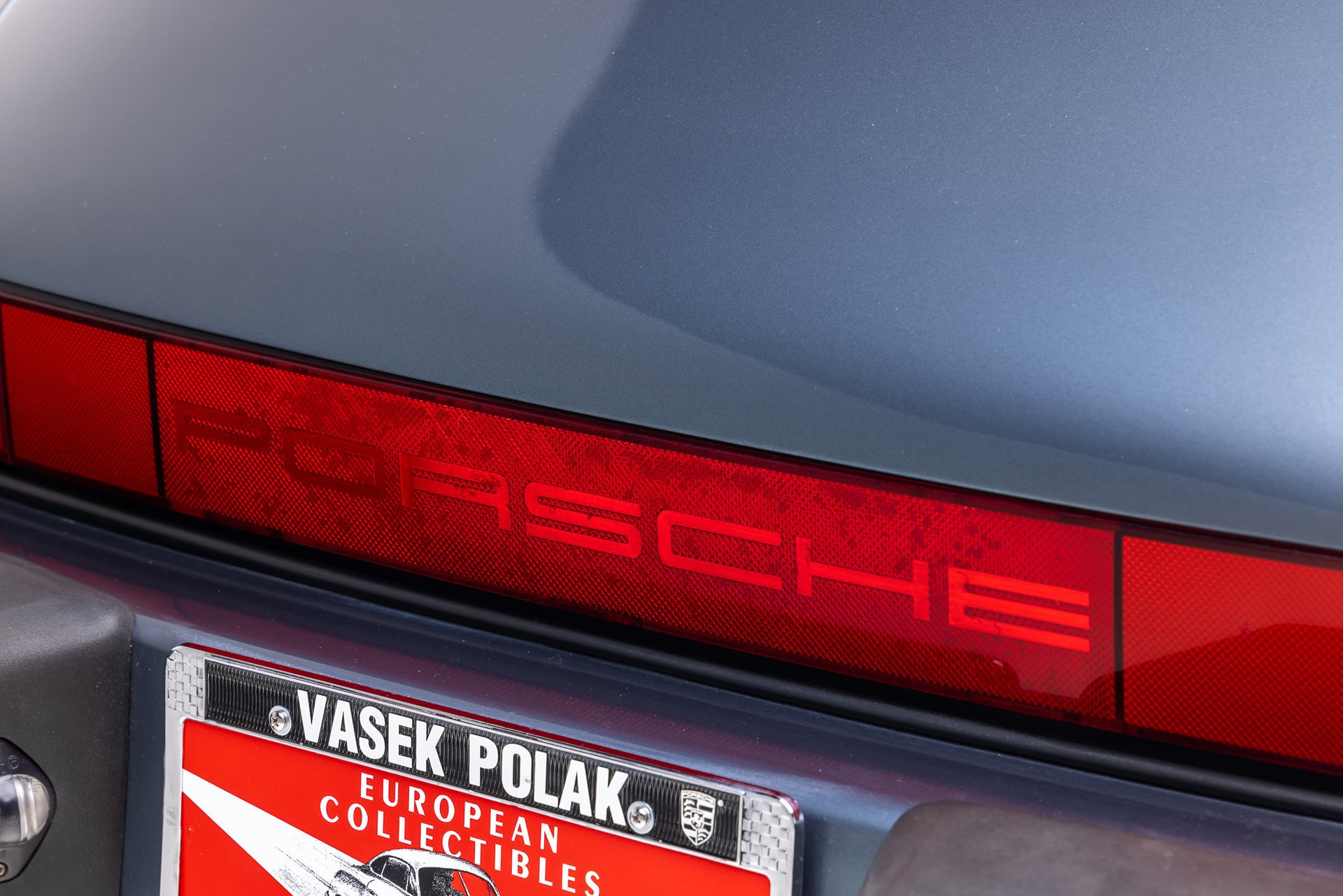 Used 1987 Porsche 911 Carrera RWD image 27