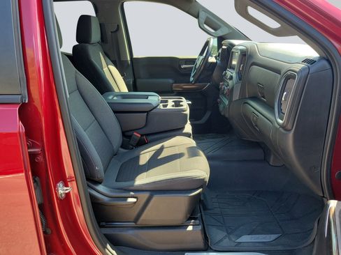 Used 2019 Chevrolet Silverado 1500 RST AWD/4WD image 36
