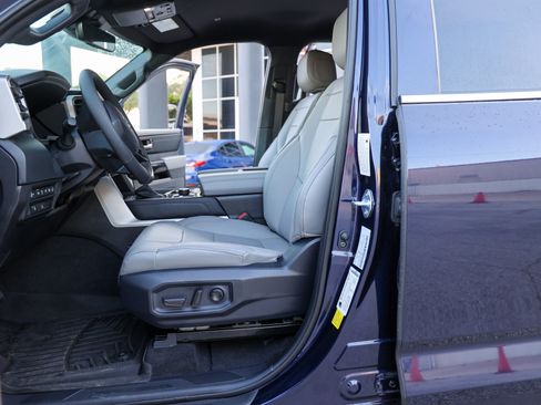 Used 2026 Toyota Tundra Limited w/ Power Package AWD/4WD image 44