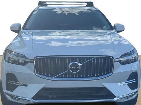 Used 2023 Volvo XC60 B5 Ultimate w/ Climate Package AWD/4WD image 11