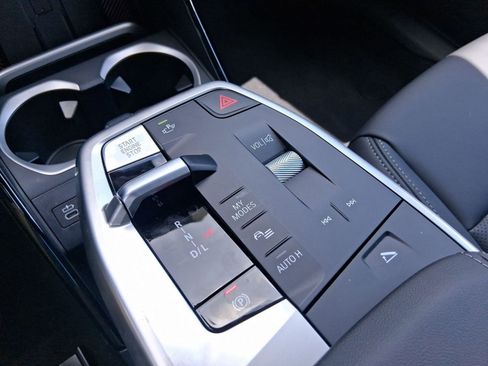 Used 2026 BMW X2 xDrive28i image 25