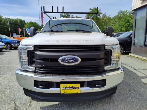 Used 2017 Ford F250 XL w/ Power Equipment Group AWD/4WD image 3