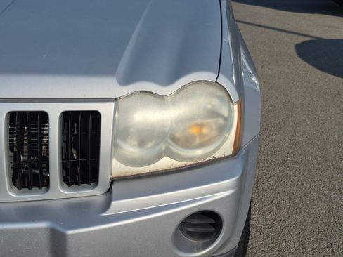 Used 2006 Jeep Grand Cherokee Laredo AWD/4WD image 10