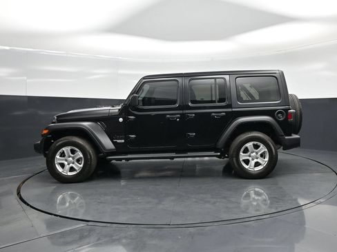 Used 2021 Jeep Wrangler Unlimited Sport AWD/4WD image 26