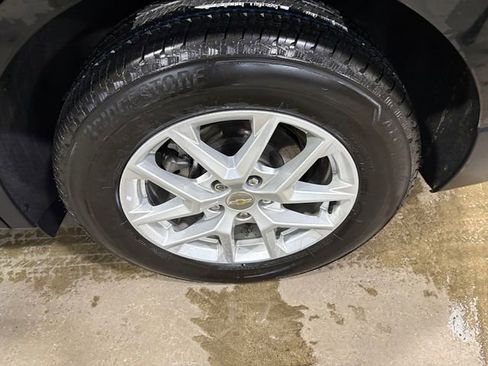 Used 2022 Chevrolet Equinox LT image 17