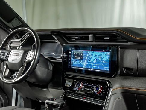 Used 2023 GMC Sierra 1500 AT4 image 22