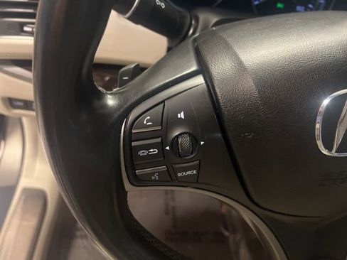 Used 2014 Acura RLX image 21