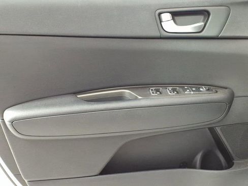 Used 2020 Kia Optima LX FWD image 13