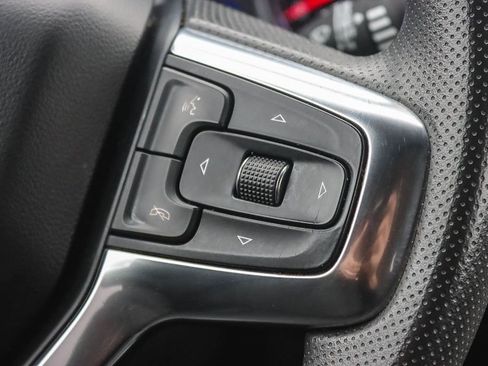 Used 2021 Chevrolet Blazer LT image 23