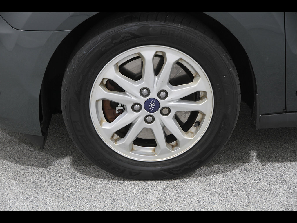 Used 2019 Ford Transit Connect XLT FWD image 21