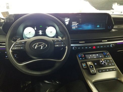 Certified 2025 Hyundai Palisade Calligraphy image 4