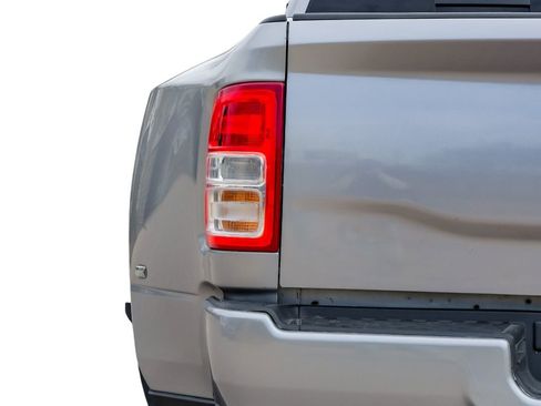 Used 2022 RAM 3500 Tradesman image 50