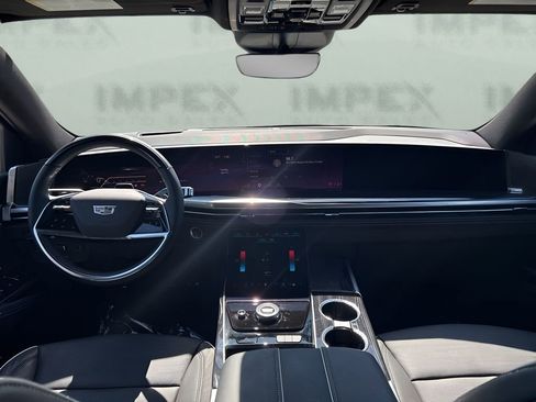 Used 2025 Cadillac Escalade Sport w/ LPO, ONYX Package image 15