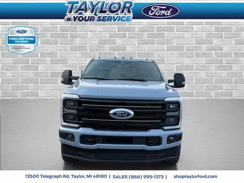 Certified 2025 Ford F350 Platinum image 2