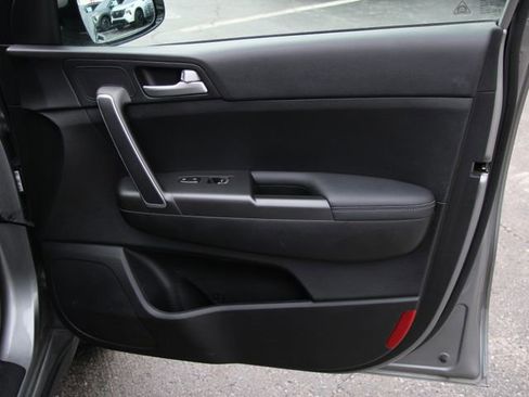 Used 2020 Kia Sportage LX w/ LX Popular Package FWD image 30