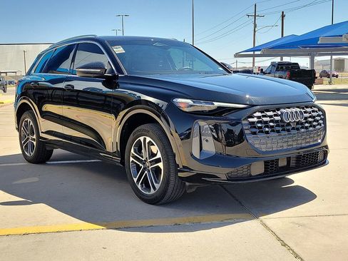 Used 2025 Audi Q5 Premium Plus AWD/4WD image 7