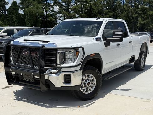 Used 2022 GMC Sierra 2500 Pro w/ Convenience Package AWD/4WD image 3