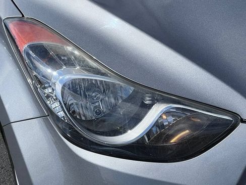 Used 2012 Hyundai Elantra GLS w/ Preferred Pkg 3 FWD image 28