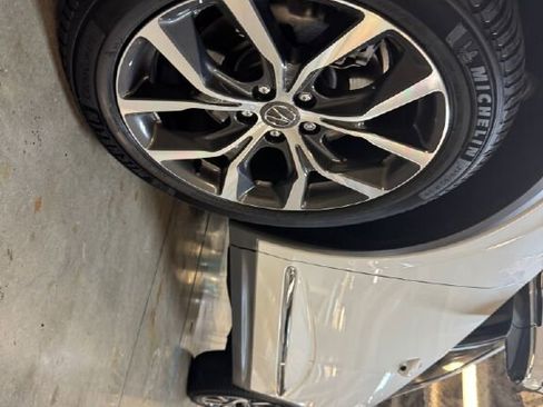 Certified 2022 Acura MDX SH-AWD w/ Technology Package image 11