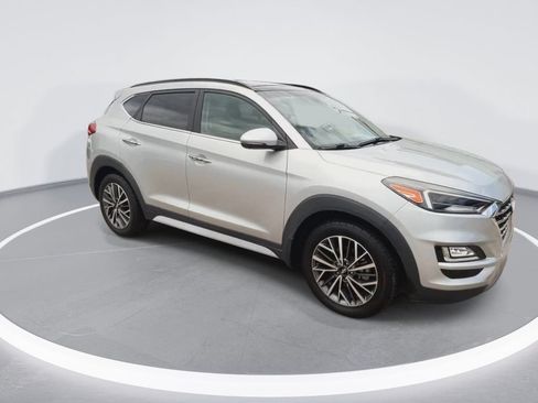 Used 2021 Hyundai Tucson Ultimate FWD image 2