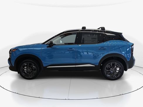 New 2026 Nissan Kicks SR FWD image 9