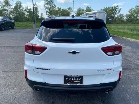 Used 2023 Chevrolet TrailBlazer RS w/ Sun and Liftgate Package FWD image 6