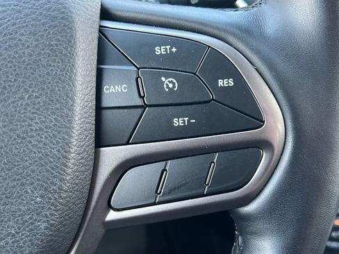 Used 2020 Jeep Cherokee Latitude Lux w/ Quick Order Package 26H Lux AWD/4WD image 21