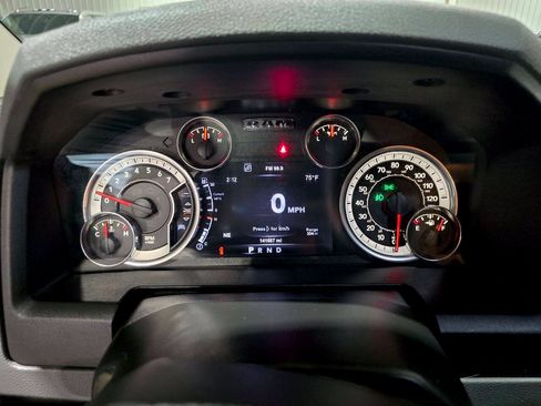 Used 2017 RAM 1500 Big Horn AWD/4WD image 38