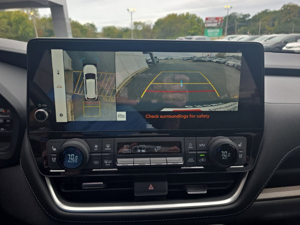 Used 2026 Toyota Grand Highlander FWD image 26