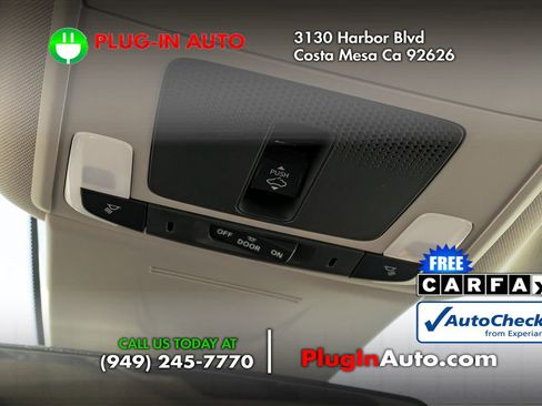 Used 2023 Honda Civic Touring image 17