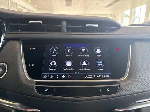 Certified 2024 Cadillac XT5 Luxury w/ LPO, Floor Liner Package AWD/4WD image 41