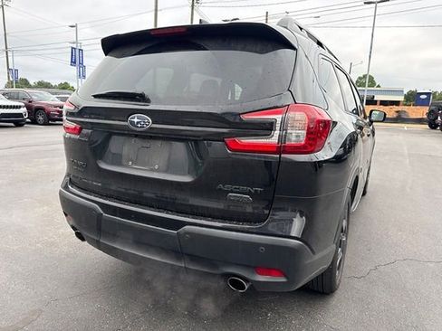 Used 2023 Subaru Ascent Onyx Edition AWD/4WD image 4