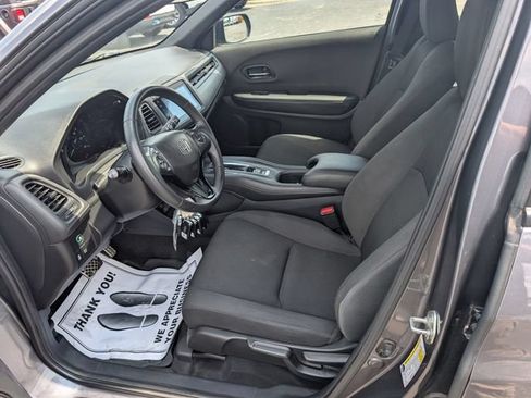 Used 2019 Honda HR-V Sport image 14