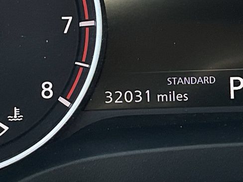 Used 2025 Nissan Rogue SV FWD image 26