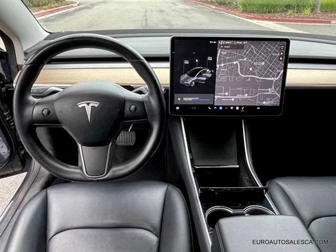 Used 2018 Tesla Model 3 Long Range image 14
