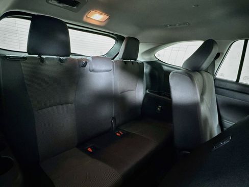 Used 2024 Toyota Highlander LE AWD/4WD image 26