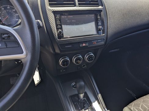 Used 2024 Mitsubishi Outlander Sport ES AWD/4WD image 10