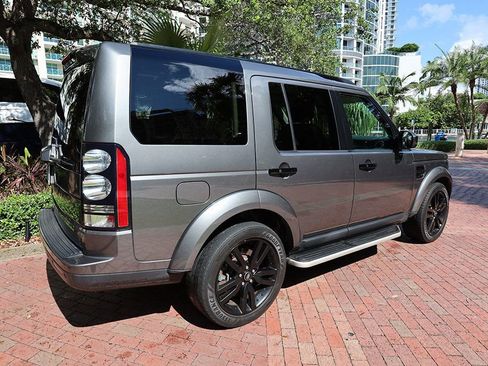 Used 2015 Land Rover LR4 HSE image 19
