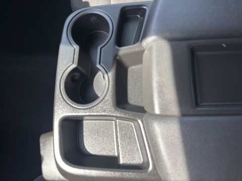 Used 2025 Chevrolet Silverado 1500 LT AWD/4WD image 24