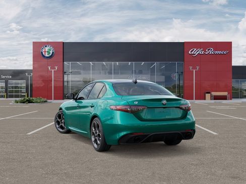 New 2025 Alfa Romeo Giulia w/ Veloce Package Rwd image 3