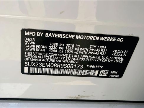 Used 2024 BMW X7 xDrive40i w/ M Sport Package image 33